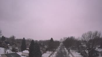 Weather camera view of Sibley East Middle and High School.