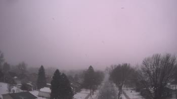 Weather camera view of Sibley East Middle and High School.