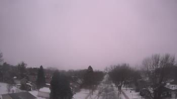 Weather camera view of Sibley East Middle and High School.