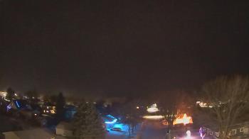 Weather camera view of Sibley East Middle and High School.