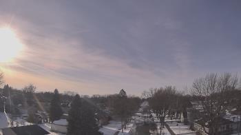 Weather camera view of Sibley East Middle and High School.