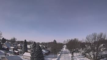 Weather camera view of Sibley East Middle and High School.