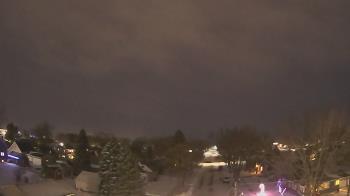 Weather camera view of Sibley East Middle and High School.