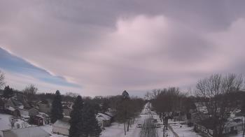 Weather camera view of Sibley East Middle and High School.