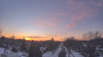 Weather camera view of Sibley East Middle and High School.