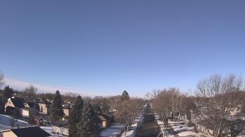 Weather camera view of Sibley East Middle and High School.