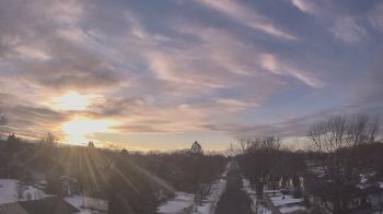 Weather camera view of Sibley East Middle and High School.