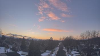 Weather camera view of Sibley East Middle and High School.