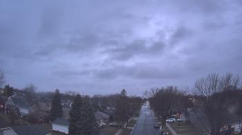 Weather camera view of Sibley East Middle and High School.
