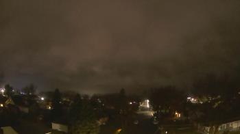 Weather camera view of Sibley East Middle and High School.