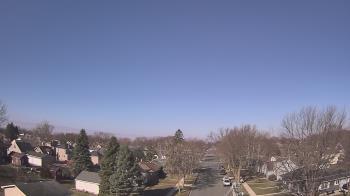 Weather camera view of Sibley East Middle and High School.