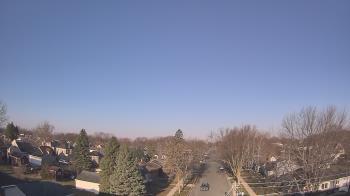 Weather camera view of Sibley East Middle and High School.