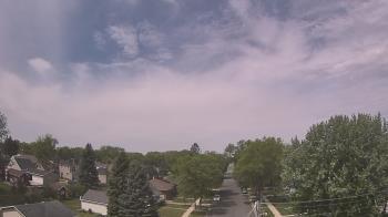 Weather camera view of Sibley East Middle and High School.