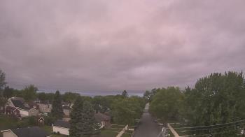 Weather camera view of Sibley East Middle and High School.