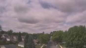 Weather camera view of Sibley East Middle and High School.