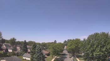 Weather camera view of Sibley East Middle and High School.