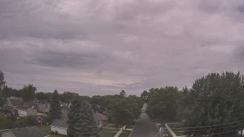 Weather camera view of Sibley East Middle and High School.