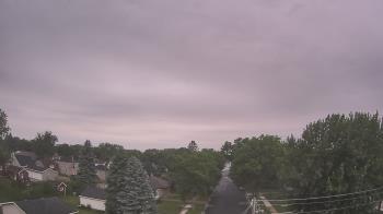 Weather camera view of Sibley East Middle and High School.