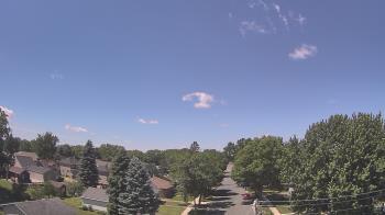 Weather camera view of Sibley East Middle and High School.