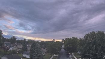 Weather camera view of Sibley East Middle and High School.