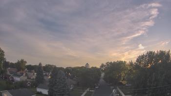 Weather camera view of Sibley East Middle and High School.