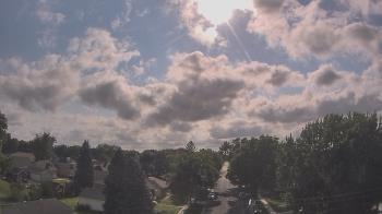 Weather camera view of Sibley East Middle and High School.