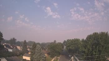 Weather camera view of Sibley East Middle and High School.