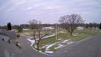Weather camera view of Highland Meadows Golf Club.