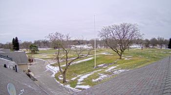 Weather camera view of Highland Meadows Golf Club.