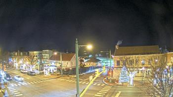 Weather camera view of JoJos Pizza.