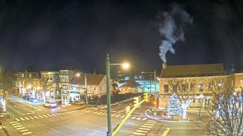 Weather camera view of JoJos Pizza.