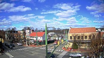 Weather camera view of JoJos Pizza.