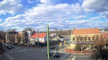 Weather camera view of JoJos Pizza.