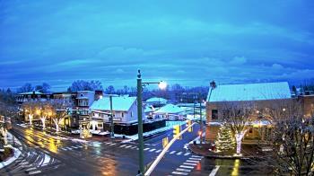 Weather camera view of JoJos Pizza.