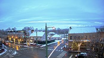 Weather camera view of JoJos Pizza.