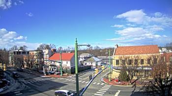 Weather camera view of JoJos Pizza.