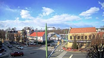 Weather camera view of JoJos Pizza.