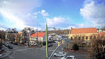 Weather camera view of JoJos Pizza.