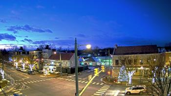 Weather camera view of JoJos Pizza.