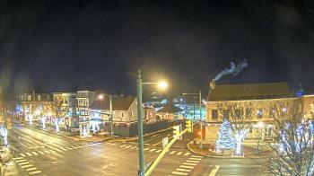 Weather camera view of JoJos Pizza.