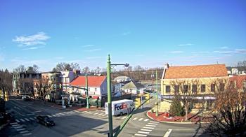 Weather camera view of JoJos Pizza.