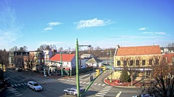 Weather camera view of JoJos Pizza.