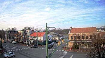 Weather camera view of JoJos Pizza.