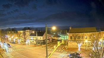 Weather camera view of JoJos Pizza.