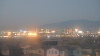 Weather camera view of Robert and Sandy Ellis ES.