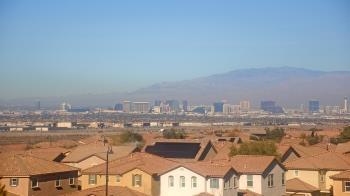 Weather camera view of Robert and Sandy Ellis ES.