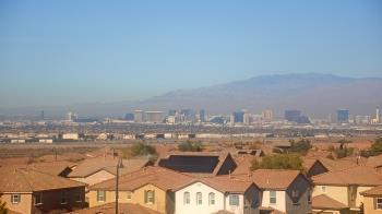 Weather camera view of Robert and Sandy Ellis ES.