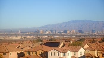 Weather camera view of Robert and Sandy Ellis ES.