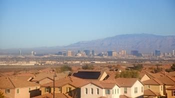 Weather camera view of Robert and Sandy Ellis ES.