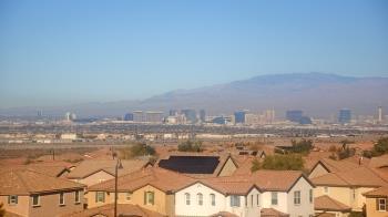 Weather camera view of Robert and Sandy Ellis ES.